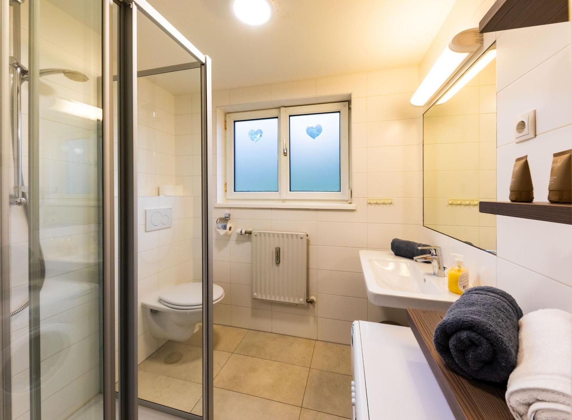 Apartmenthaus Pastner Am Teich Übelbach Exteriör bild