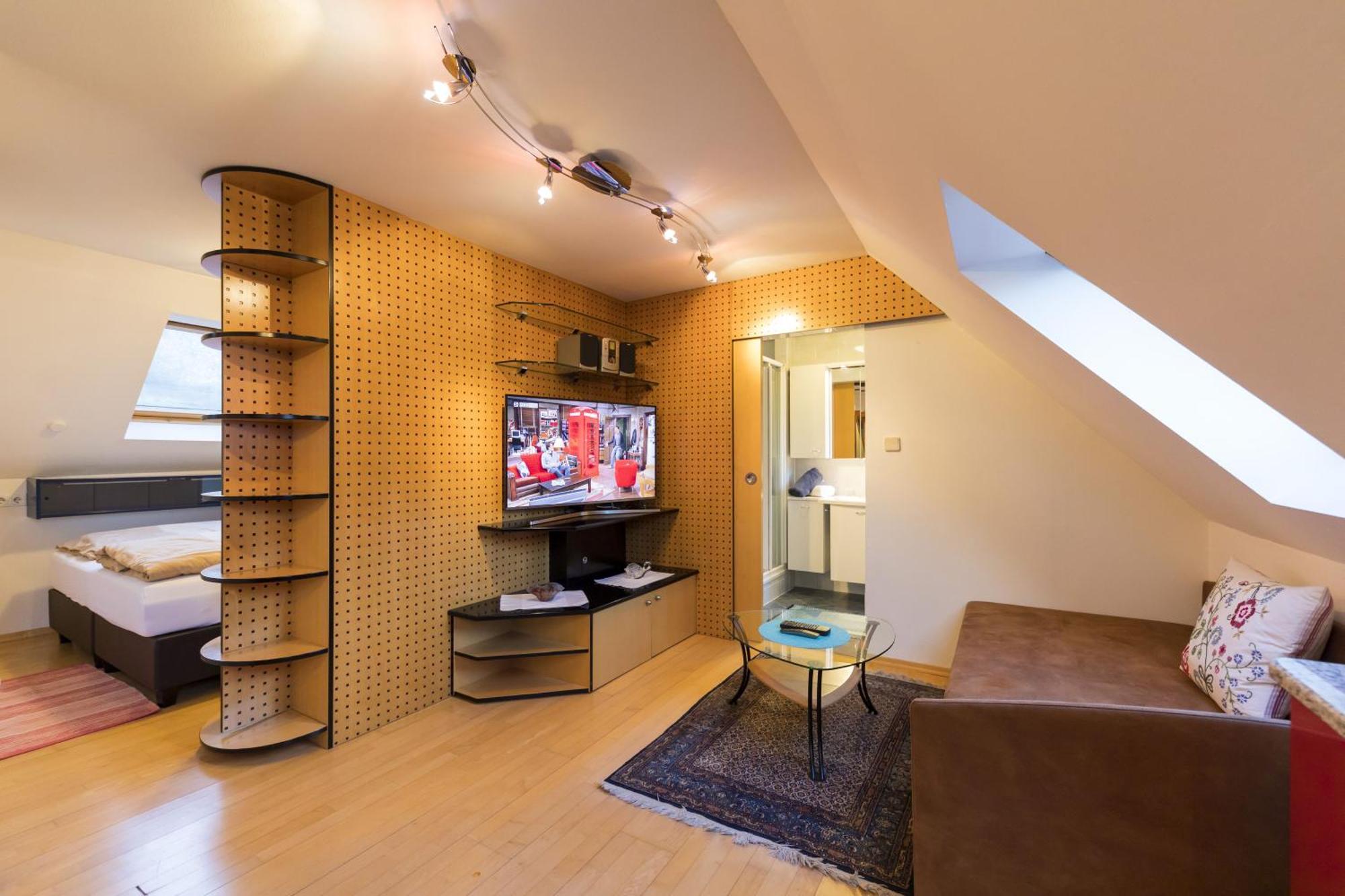 Apartmenthaus Pastner Am Teich Übelbach Exteriör bild