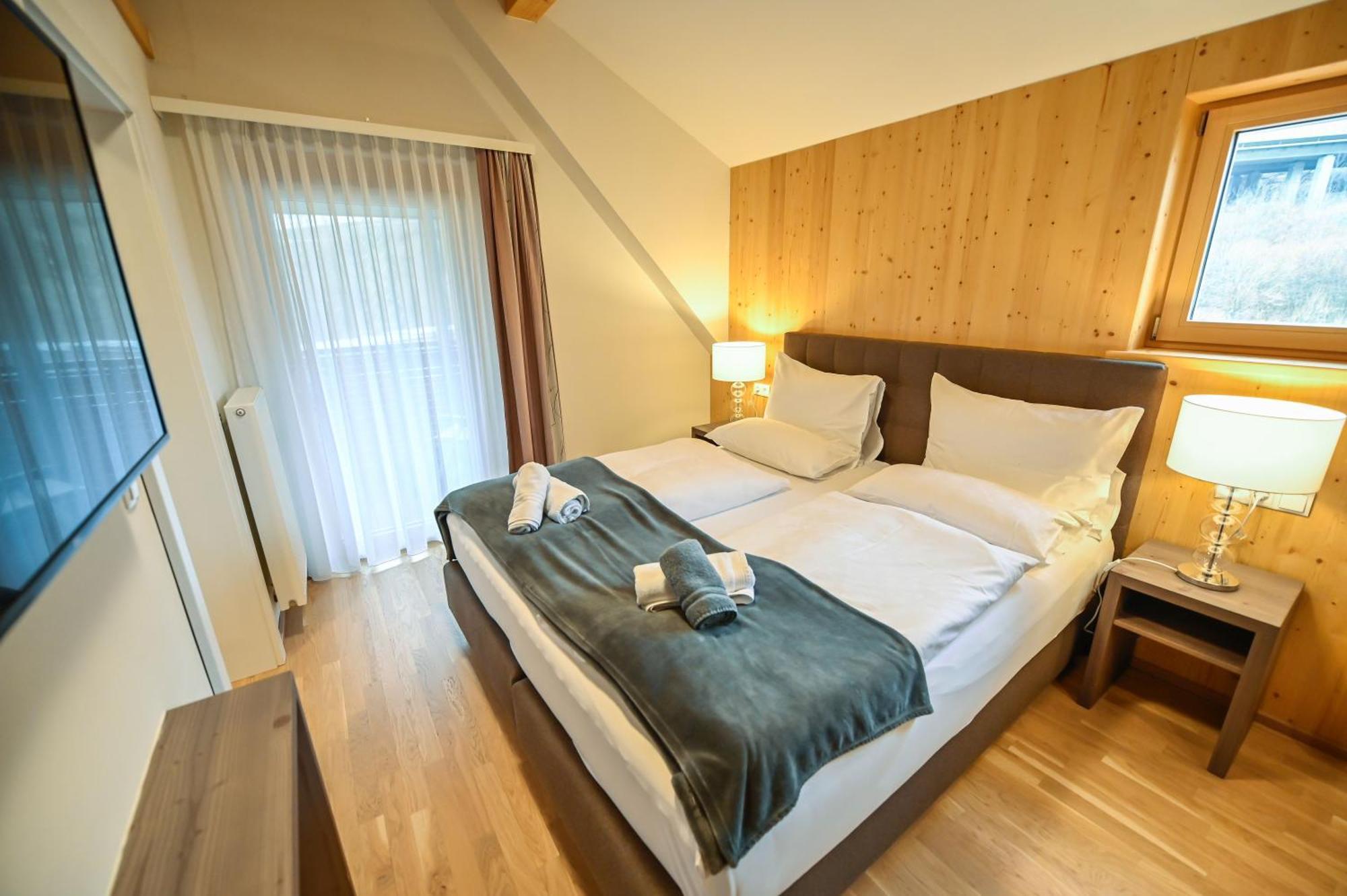Apartmenthaus Pastner Am Teich Übelbach Exteriör bild